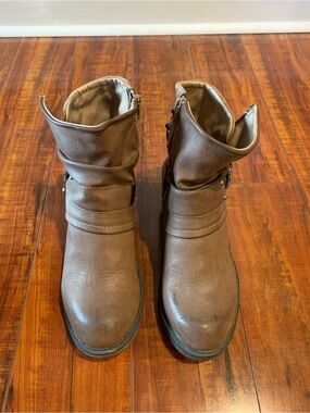 Fergie Taupe Brown Slouch Ankle Boots with Strap Detail (Fergilicious by Fergie)